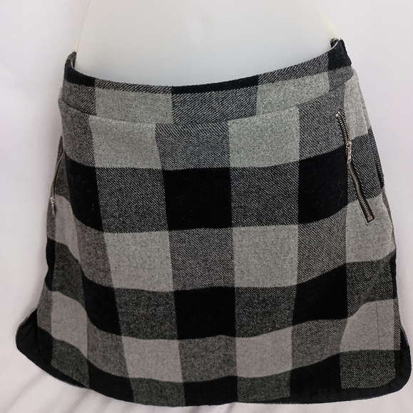 2/$30 ANA Plaid Black and Gray Preppy Fall Tweed Patchwork Wool Skirt (#557) - Picture 7 of 10